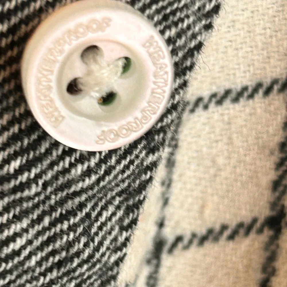 ✌️4 for $20✌️ Weatherproof flannel shirt - Picture 3 of 14